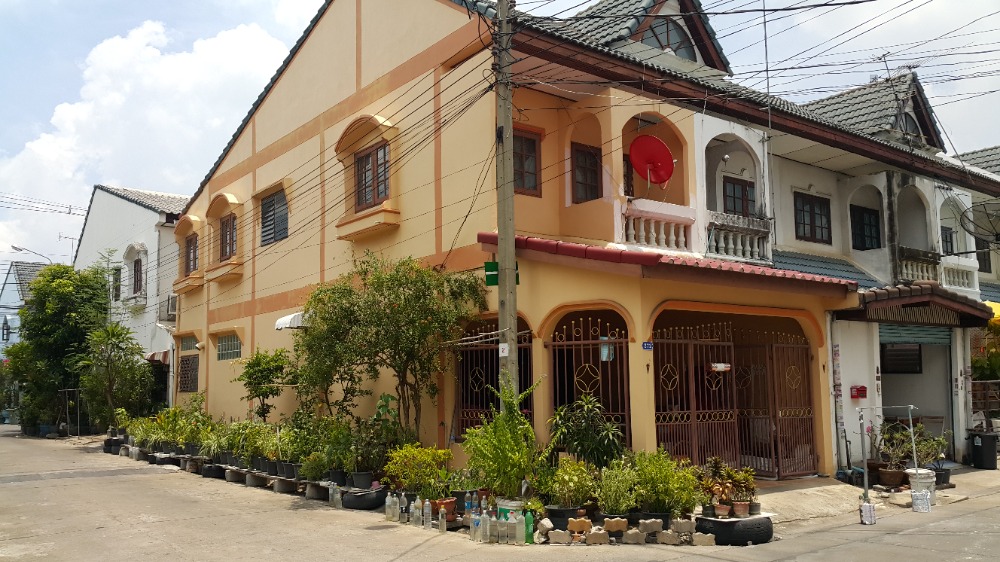 For RentTownhouseNawamin, Ramindra : Townhouse for rent, 2 floors, 18 square meters, new bridge behind the corner