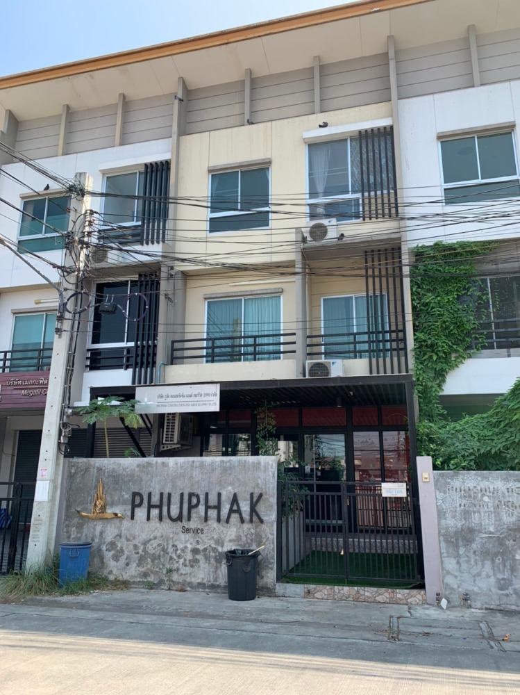 For SaleTownhouseRama5, Ratchapruek, Bangkruai : Townhome for sale Tempo Town Rattanathibet near MRT Sai Ma.