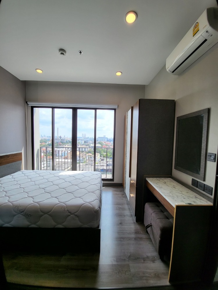 For SaleCondoPinklao, Charansanitwong : (Good Investment deal!) Condo Urbano Rajavithi 1 bedroom 31 sq.m. Free appliances & fully furnished