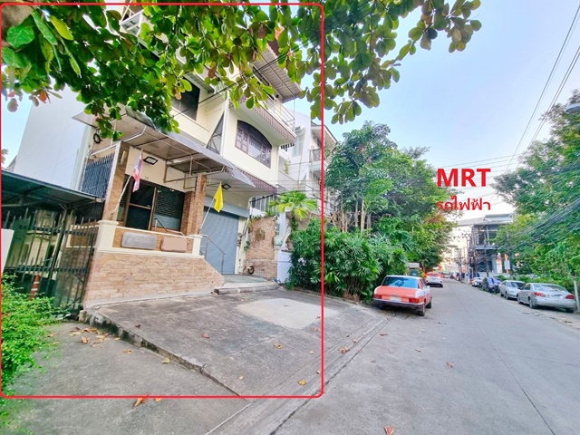 For RentShophouseYothinpattana,CDC : Happy Land Market, 4th reduction, for rent, home office, 5 floors, 35 sq m., 700 sq m., The Mall Bangkapi, Ladprao 20, parking