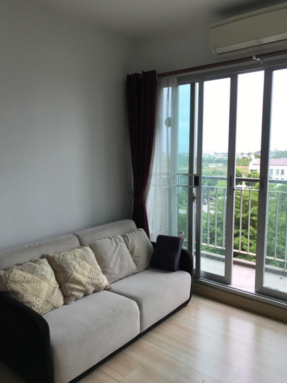 For RentCondoBangna, Bearing, Lasalle : For rent, The Parkland Srinakarin Lakeside, Building 2, Floor 6, 37 sq m, complete with furniture and electrical appliances. Room never rented 8,000 baht