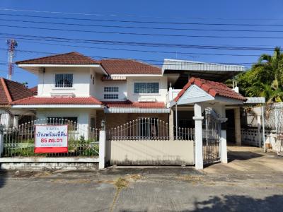 For SaleHouseKorat KhaoYai Pak Chong : (Mueang Korat District Sale by owner) Single house, large size, 85 square wa, Prukchat village, 4 bedrooms, 3 bathrooms, 4 parks, 3.5 million baht, near Central Korat