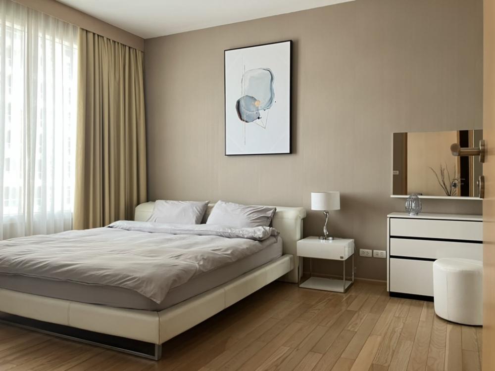 For RentCondoSukhumvit, Asoke, Thonglor : For rent, Special price !High floor, 23rd1 bedroom, 52 sqmFull furnished