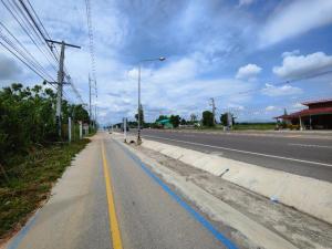 For SaleLandRatchaburi : Land for sale, 3 rai, Suan Phueng, Ratchburi, on main road 3208, on the way to Suan Phueng District (4 lane road), 400 meters from Corofield, selling for 7 million baht
