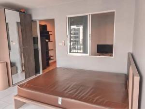 For RentCondoKasetsart, Ratchayothin : Urgent rent!! Very good price, very beautiful decorated room, You 2 Condo