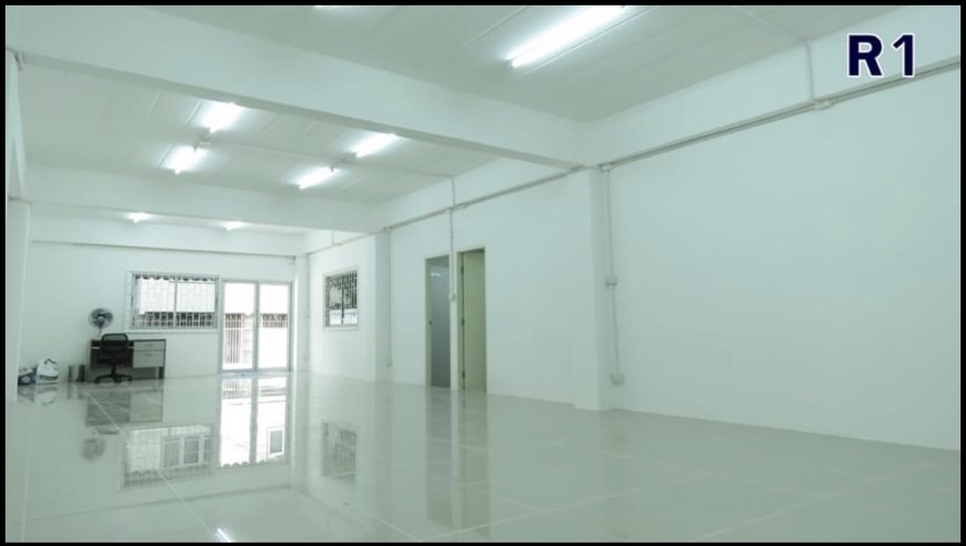 For RentWarehouseChokchai 4, Ladprao 71, Ladprao 48, : (H6004) Warehouse for rent, Soi Ladprao 43 (Soi Phawana), has 2 areas, totaling 148 square meters, 4 parking spaces