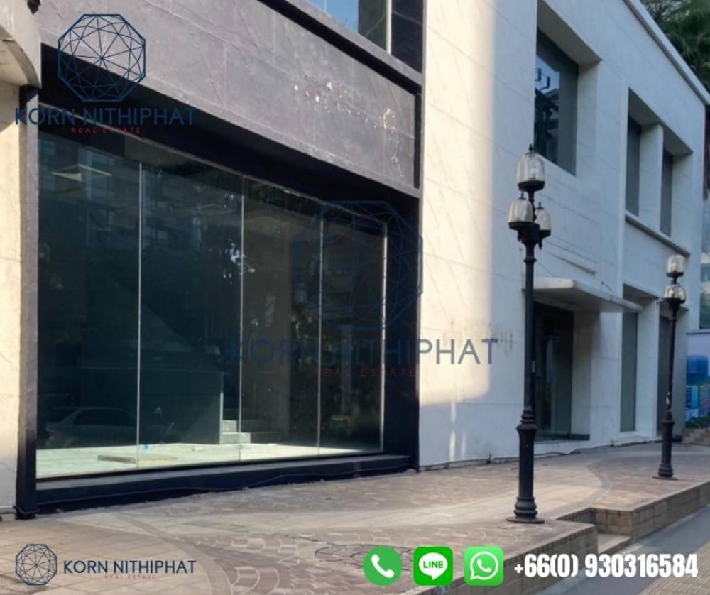 For RentRetailOnnut, Udomsuk : Space for rent on the 1st floor, next to Sukhumvit-Phra Khanong Road, suitable for renting restaurants, beauty clinics, dental clinics, sports equipment stores, furniture stores, mattress stores and others.