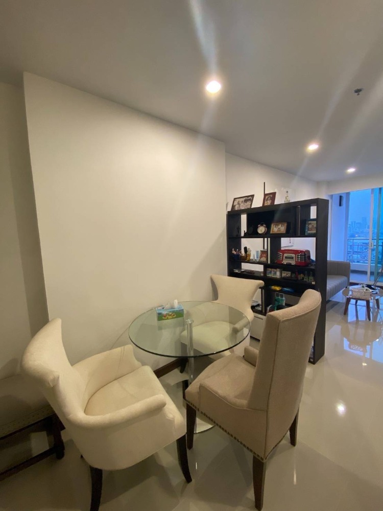 For SaleCondoRama3 (Riverside),Satupadit : FOR Sell 1 bed, the most special price There are many rooms to choose from. Supalai Prima Riva, a riverside condo.