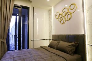 For RentCondoSukhumvit, Asoke, Thonglor : 📣Rent with us and get 1000! Beautiful room, good price, very nice, don't miss it!! Condo Ashton Asoke MEBK05453