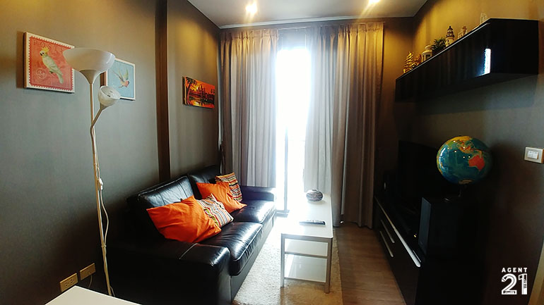 For SaleCondoWongwianyai, Charoennakor : SALE with Tenant - Luxury condo Near Sathorn next to BTS station at NYE by Sansiri