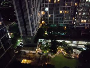 For RentCondoOnnut, Udomsuk : 🔥 Condo for rent at Ideo Mobi Sukhumvit 81, next to BTS On Nut, only 100 meters opposite Lotus On Nut, price 15,000 baht/month