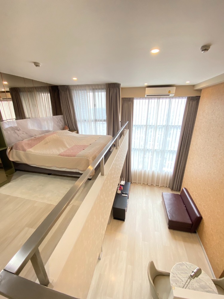For SaleCondoSathorn, Narathiwat : ✨✨ Urgent sale! ! knightsbridge prime sathorn 1 Bed Plus Duplex 44 sq m, 39th floor, view of Narathiwat Road, near BTS Chong Nonsi, price is only 6.9 million baht.✨✨