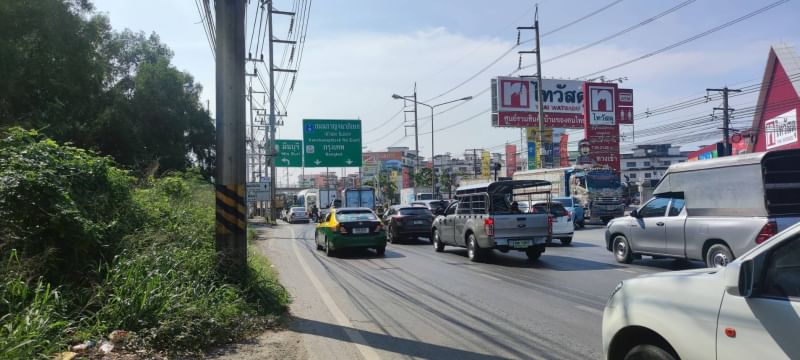 ขายที่ดินปทุมธานี รังสิต ธรรมศาสตร์ : ที่ดินแปลงงามๆติดถนนใหญ่ 4 เลน ใกล้ไฟแดง ลำลูกกา เยื้องไทวัสดุลำลูกกา