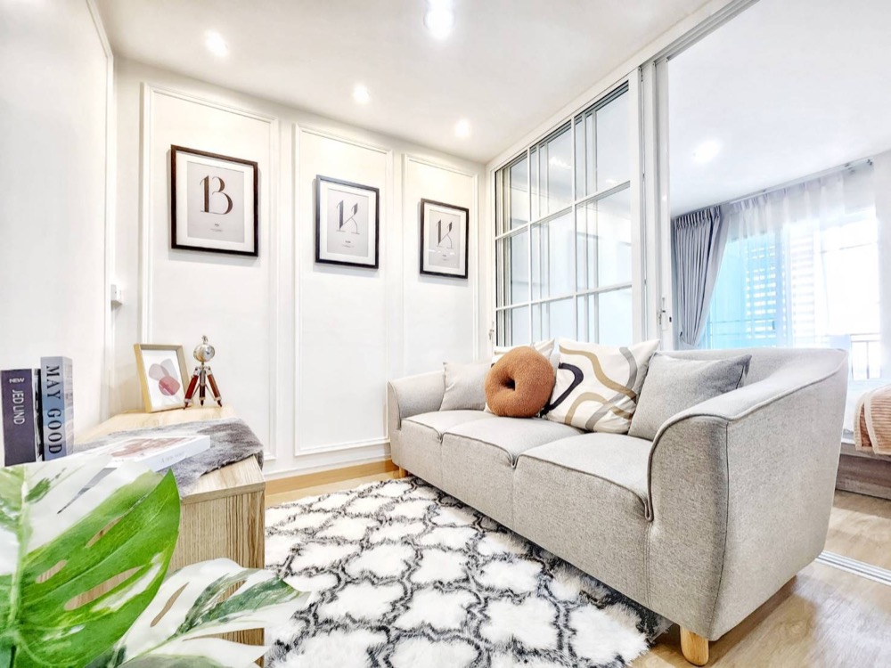 For SaleCondoChokchai 4, Ladprao 71, Ladprao 48, : Why are you renting!?️ Installments are cheaper than rent. Near the Phawana BTS station, spacious room at the Regent Home 12 project only ☺️