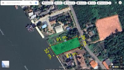 For RentLandSamut Songkhram : Land 1.5 Rai next to the Mae Klong River, Samut Songkhram, has been filled and made a dam.