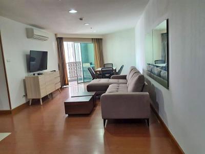For RentCondoRama9, Petchburi, RCA : Belle Rama 9 condo for rent, 3 bedrooms, has a washing machine, ready to use, call 088-818-1859