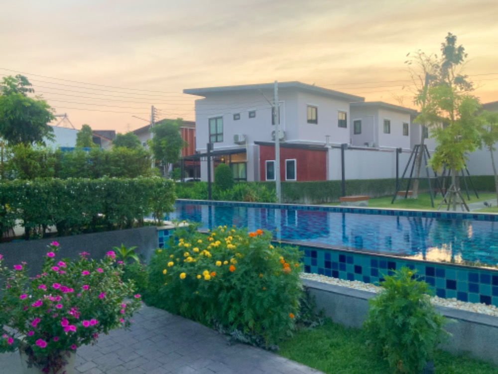 For RentHousePattaya, Bangsaen, Chonburi : Home for Rent at Maneerin Village Sukprayoon, Napa, Chonburi (Fully Furnished)
