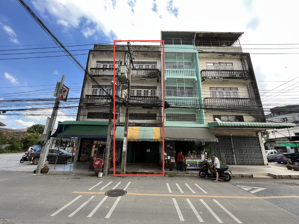 For RentShophouseBang kae, Phetkasem : 💸 Rent a commercial building, commercial location, next to 7-11 opposite the apartment