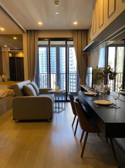 For RentCondoSukhumvit, Asoke, Thonglor : 📣 For rent, Ashton Asoke, beautiful room, super luxurious, good price, very inviting, message me quickly!! MEBK05535