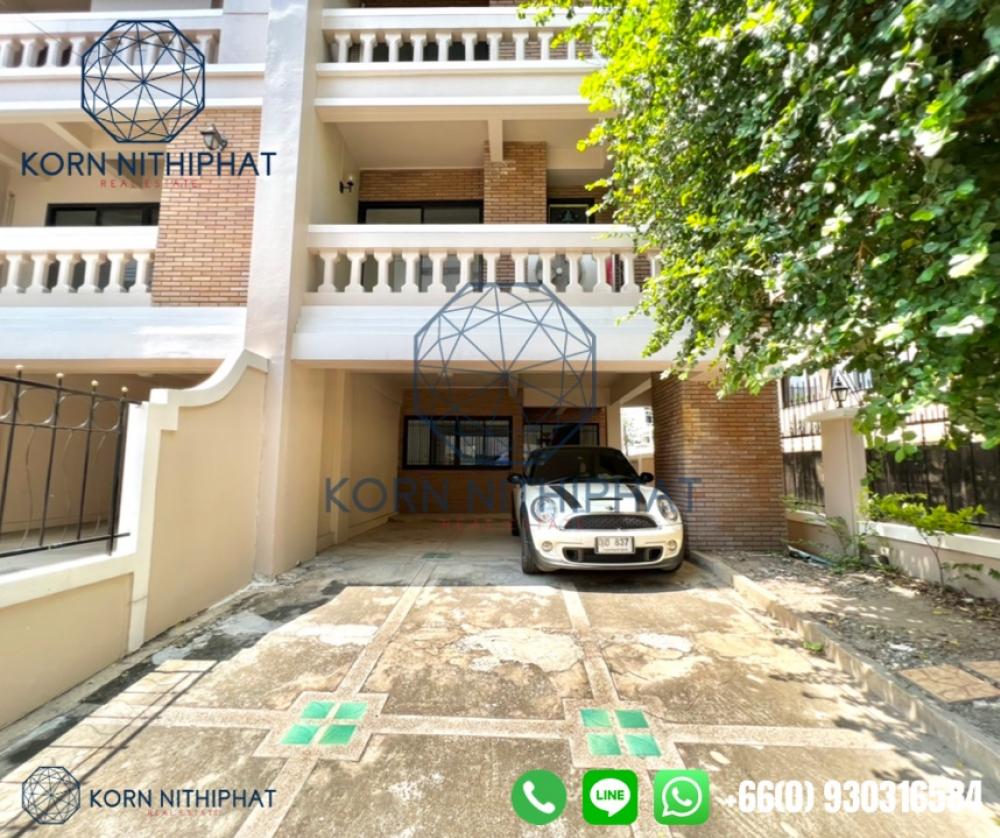 For RentHome OfficeNana, North Nana,Sukhumvit13, Soi Nana : 4-storey home office, BTS Nana station, only 900 meters, can park 4 cars | Can register a company