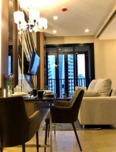 For RentCondoSukhumvit, Asoke, Thonglor : AT106_P ASHTON ASOKE ** Very beautiful room, fully furnished, can drag the luggage in ** High floor, beautiful view, easy to travel