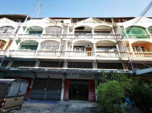 For SaleShophouseBang kae, Phetkasem : Selling a 5-storey commercial building, good location near the sky train station Charansanitwong - Phran Nok area