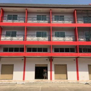 For SaleShophouseEakachai, Bang Bon : Selling a 3-storey commercial building, Sampeng 2 Project, Kanlapaphruek Road.