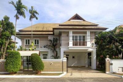 For SaleHousePhuket,Patong : Sell / rent a 2-storey detached house, Land and House Park Project, Phuket (Pruksachat Lakeview Project), beautiful, luxurious, prime location, Phuket.