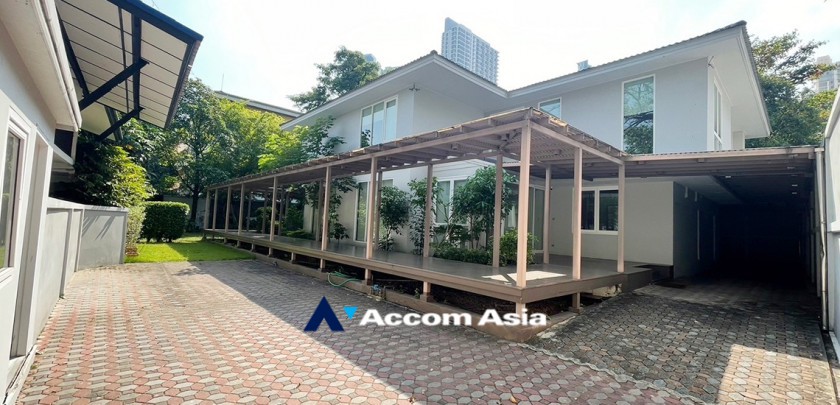 ให้เช่าบ้านสาทร นราธิวาส : Garden, Garden View | 3 Bedrooms House for Rent in Sathorn, Bangkok near BTS Chong Nonsi (90435)