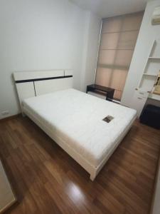 For RentCondoLadprao, Central Ladprao : For rent, Ideo Ladprao 17, 1 bed 35 sqm., 6th floor, pool view, fully furnished.