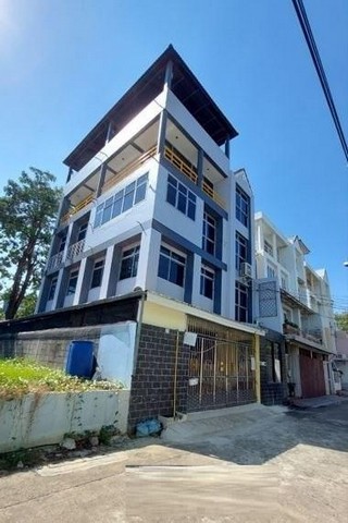 For RentOfficeChokchai 4, Ladprao 71, Ladprao 48, : Code C5387, 3-storey office building for rent, Ladprao 71 Road, Nakniwas, suitable for office space, lots of parking