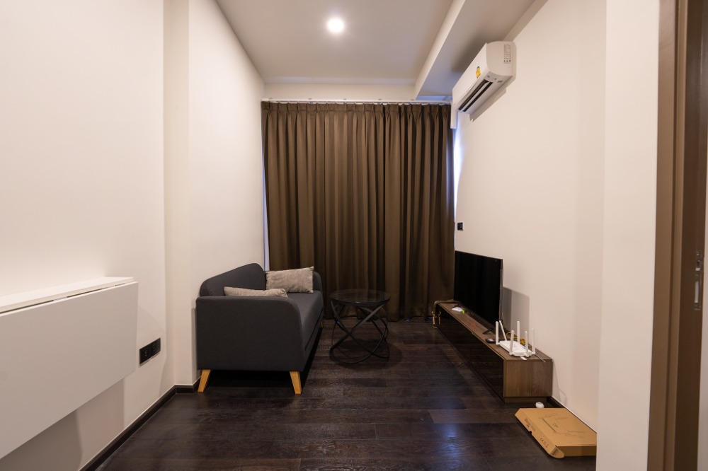 For RentCondoSukhumvit, Asoke, Thonglor : PO014_P PARK ORIGIN THONGLOR ** Very nice room, fully furnished, ready to move in ** Easy to travel, close to amenities.