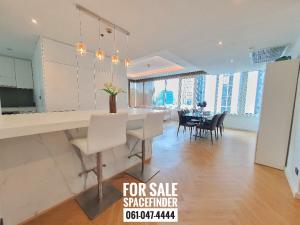 For SaleCondoSukhumvit, Asoke, Thonglor : Newly Renovate Unit 3 bedrooms for sell close to Emporium / Park / BTS Prompong within walking distance call 061-047-4444 Unit Size  :  150 Sq.m (226,000 baht/sq.m)Unit Type : 3 Bedrooms 3 BathroomsHigh FloorCity View Fully FurnishedRea