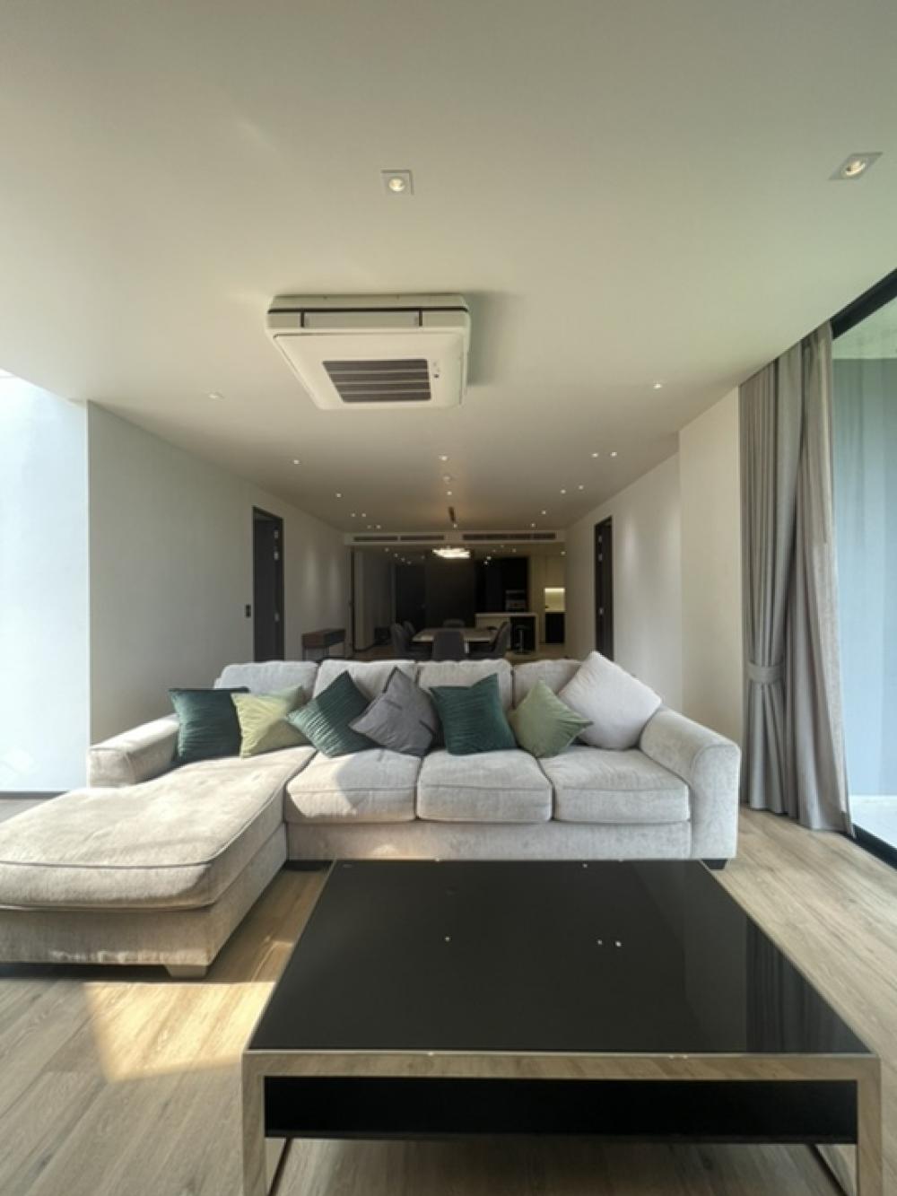 For RentCondoSukhumvit, Asoke, Thonglor : Rental : Super Luxury Condominiums Sukhumvit 39
