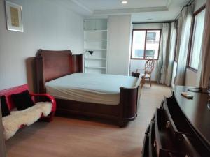 For RentCondoWitthayu, Chidlom, Langsuan, Ploenchit : ( E2-1-1240202 ) Condo for rent, The Crest Ruamrudee, contact us at ID Line: @790egvle (with @ too) Add me.