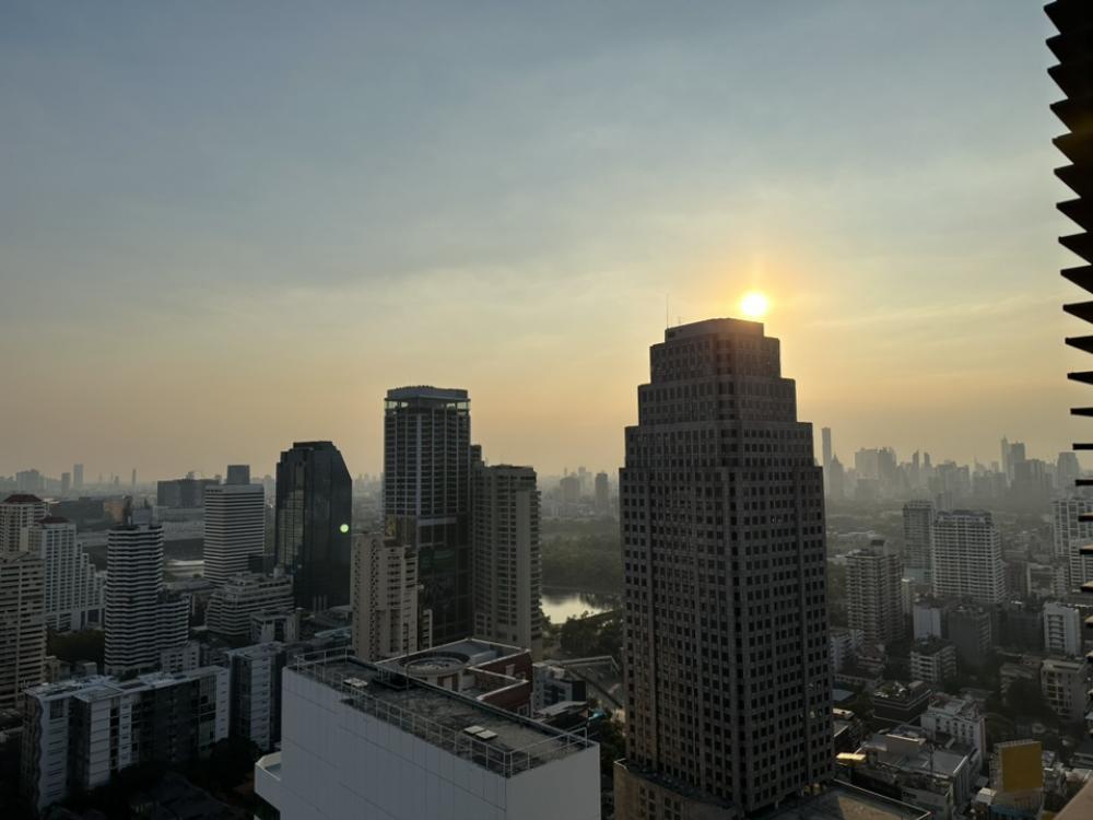 For RentCondoSukhumvit, Asoke, Thonglor : For rent condo Edge Sukhumvit 23 Bts Asok