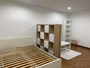 For RentCondoOnnut, Udomsuk : For rent, Regent Home 22, nice room, separate kitchen, 3rd floor.