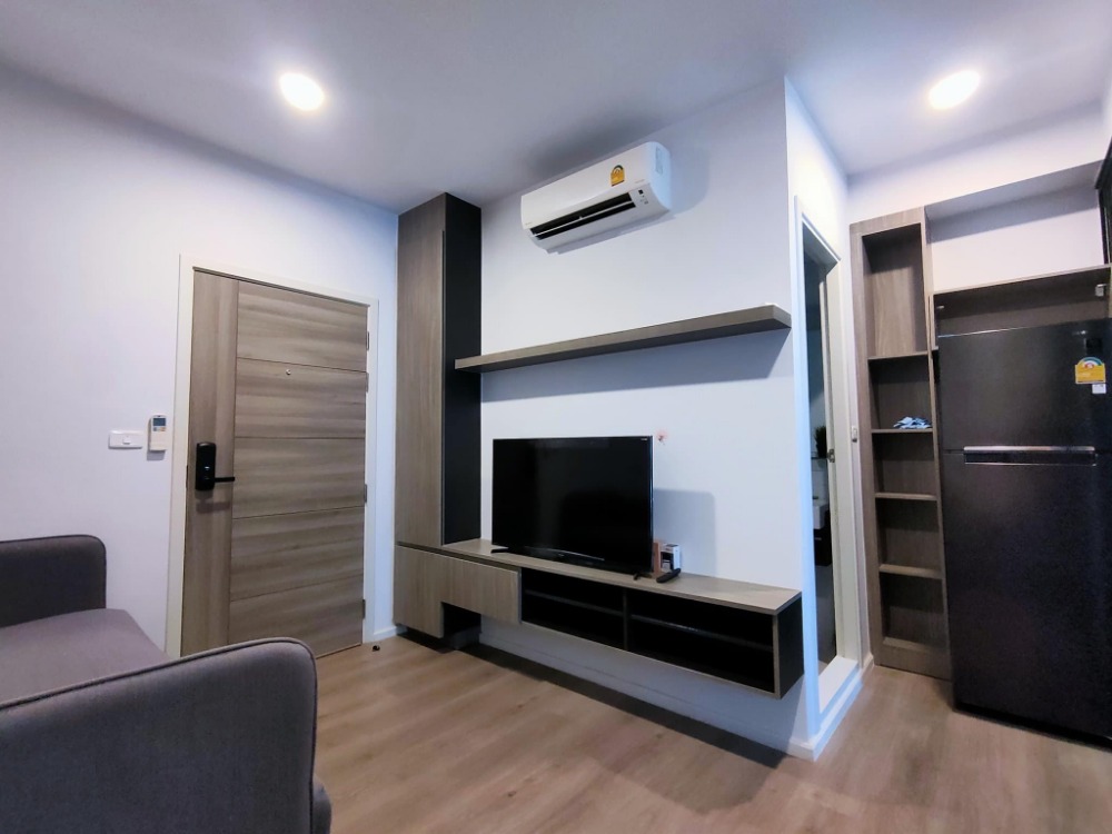 For RentCondoBangna, Bearing, Lasalle : For rent 🟢 Notting Hill Sukhumvit 105, Building E, 2nd floor, size 25.5 sq m, near BTS Bearing 500 meters, price 9,000 baht