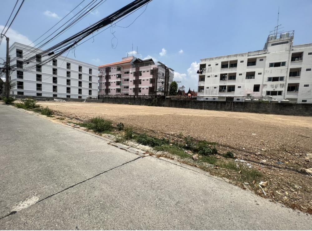 For SaleLandYothinpattana,CDC : Land for sale near Ladprao 88 Expressway
