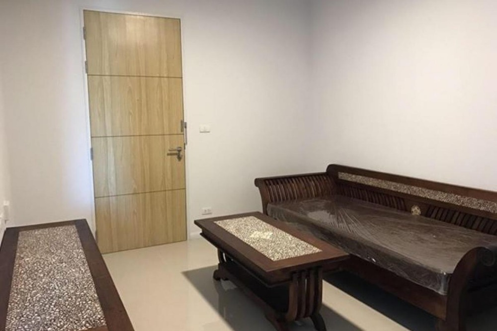 For RentCondoSriracha Laem Chabang Ban Bueng : New condo for rent  19th floor  Sea view, Sriracha Chonburi