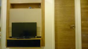 For RentCondoOnnut, Udomsuk : RT135_P RHYTHM SUKHUMVIT 50 ** Fully furnished, can drag your luggage in ** Next to BTS On Nut, BTS view, unblocked view