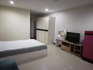 For RentCondoBangna, Bearing, Lasalle : 🍁 Condo for rent 🍁 Regent Home 7/2 Soi Sanphawut, room size 32 sq m, 4th floor #Mo-349
