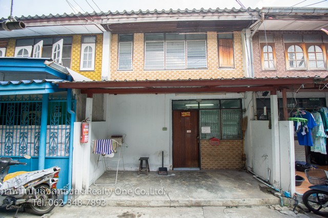 ขายทาวน์เฮ้าส์/ทาวน์โฮมลาดพร้าว101 แฮปปี้แลนด์ : ขาย ทาวน์เฮ้าส์ 2 ชั้น ม.ร่วมกันสร้าง ลาดพร้าว 101 ซอย 40