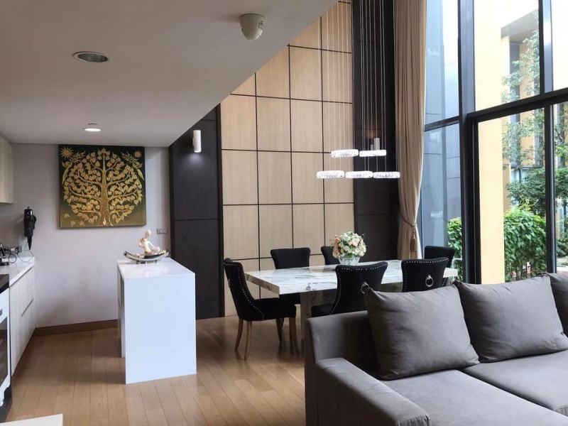 For SaleCondoSukhumvit, Asoke, Thonglor : For sale/quick sale The lumpini 24 Penthouse, 3 bedrooms, special unit, next to parking, with access to a private pool, BTS Phrom Phong, near Emporium, Emqurtier, near Rama IV