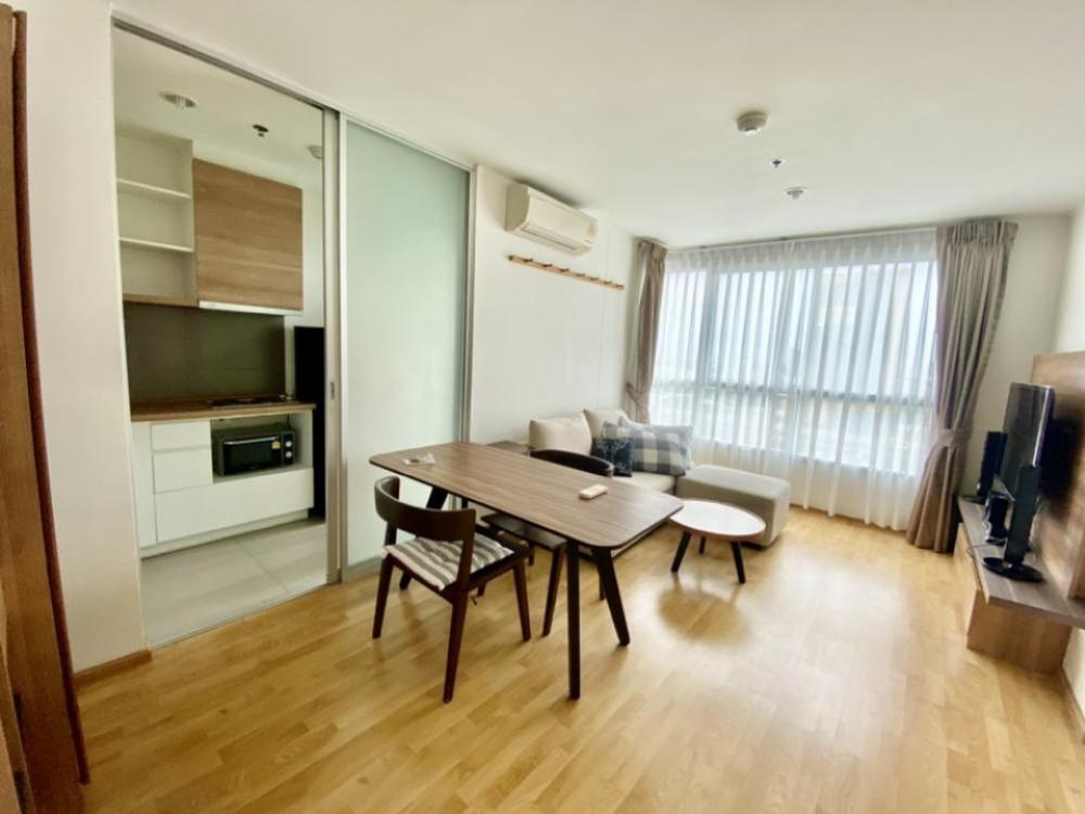 For SaleCondoPattanakan, Srinakarin : Sale at a loss‼ ️Sale with tenant Condo UD Line Residence Phatthanakan Thonglor 1 bedroom high floor Lay out the wide face. Urgent.