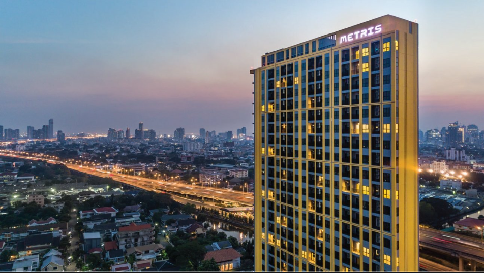 ขายคอนโดพัฒนาการ ศรีนครินทร์ : ขายคอนโด เมทริส พัฒนาการ-เอกมัย พร้อมอยู่ เลี้ยงสัตว์ได้ ใกล้ Airport Link รามคำแหง และใกล้ทางด่วนรามอินทรา-อาจณรงค์ แขวงสวนหลวง เขตสวนหลวง กรุงเทพ