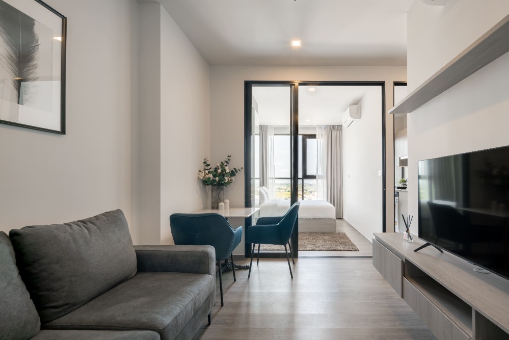 ให้เช่าคอนโดระยอง : 🔥𝗥𝗲𝗮𝗱𝘆 𝘁𝗼 𝗺𝗼𝘃𝗲 𝗶𝗻 One Bedroom FREE Wi-Fi @ Notting Hill Rayong City by Hampton (Accept Short Contract)🔥