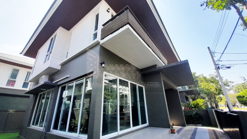 ขายบ้านสมุทรปราการ สำโรง : House for rent or sale at Nara Botanic