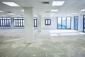 For RentOfficeRamkhamhaeng, Hua Mak : Office space, showroom, next to the main road, Ramkhamhaeng 81, starting at 350 baht / sq m, supporting parking for 200 cars, next to the Orange Line subway, SAT Station, 200 meters