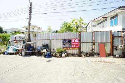 ขายที่ดินสะพานควาย จตุจักร : ขาย ที่ดิน ซอยลาดพร้าว 31 ขนาด 51 ตร.วา ใกล้ MRT ลาดพร้าว ทำเลหายาก แปลงสี่เหลี่ยมสวย เหมาะสร้างบ้าน โฮมออฟฟิศ